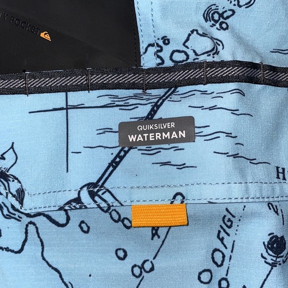QUICKSILVER WATERMAN BOARD SHORTS - Picture 5 of 7